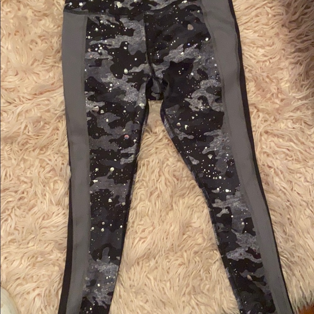 Girls legging never worn
